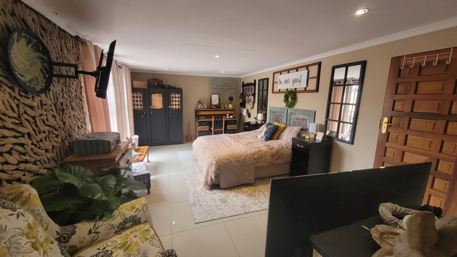 4 Bedroom Property for Sale in Kenmare Gauteng