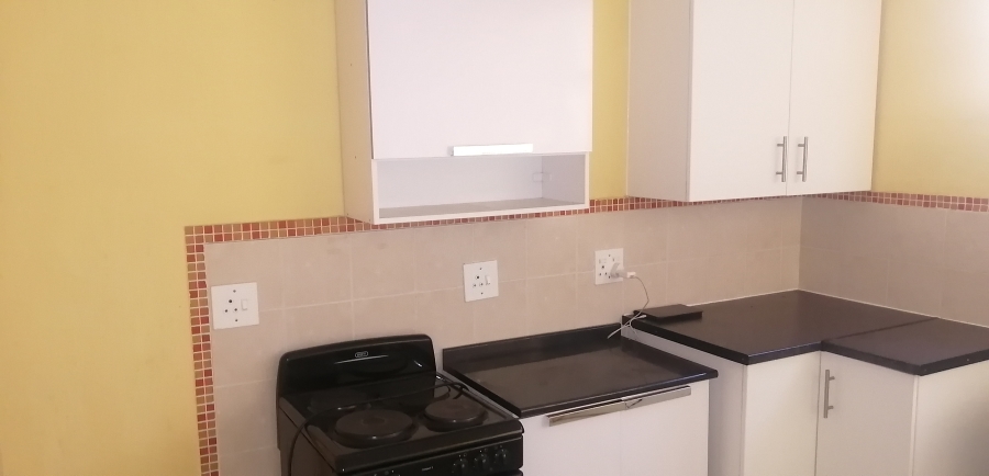 1 Bedroom Property for Sale in Albertville Gauteng