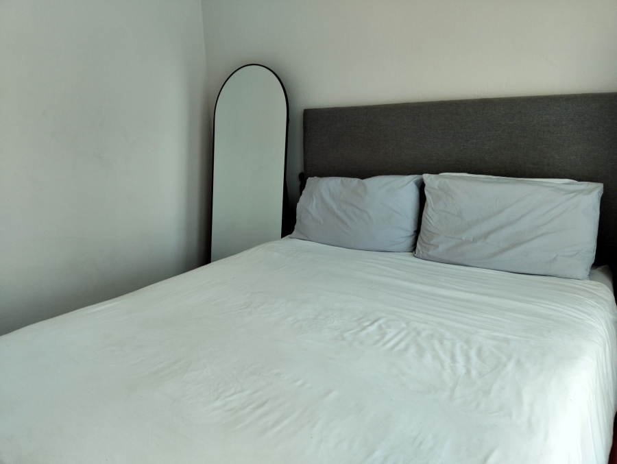 To Let 2 Bedroom Property for Rent in Bryanston Gauteng