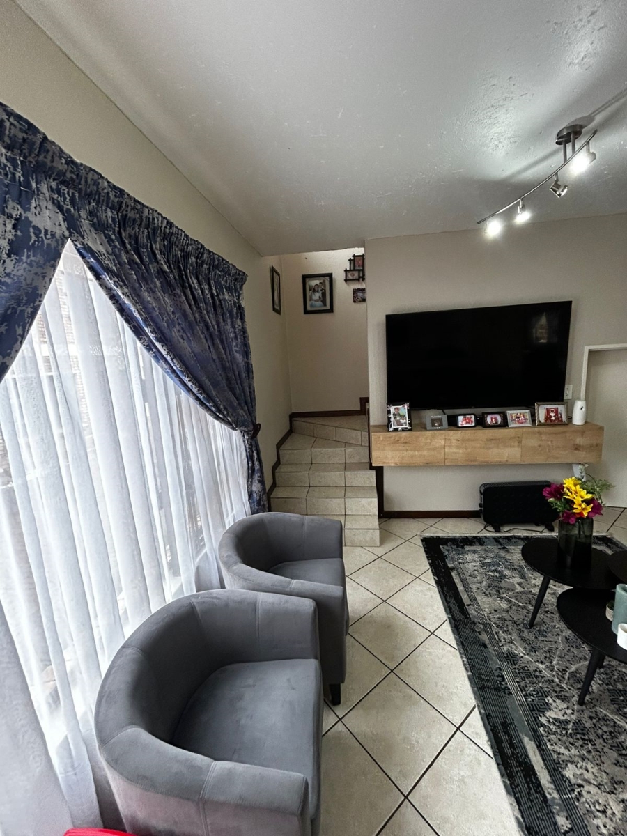 3 Bedroom Property for Sale in Florentia Gauteng