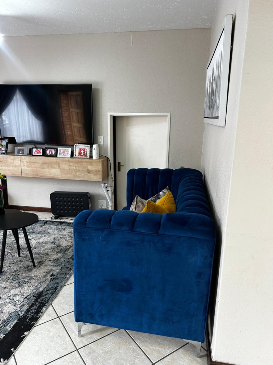 3 Bedroom Property for Sale in Florentia Gauteng