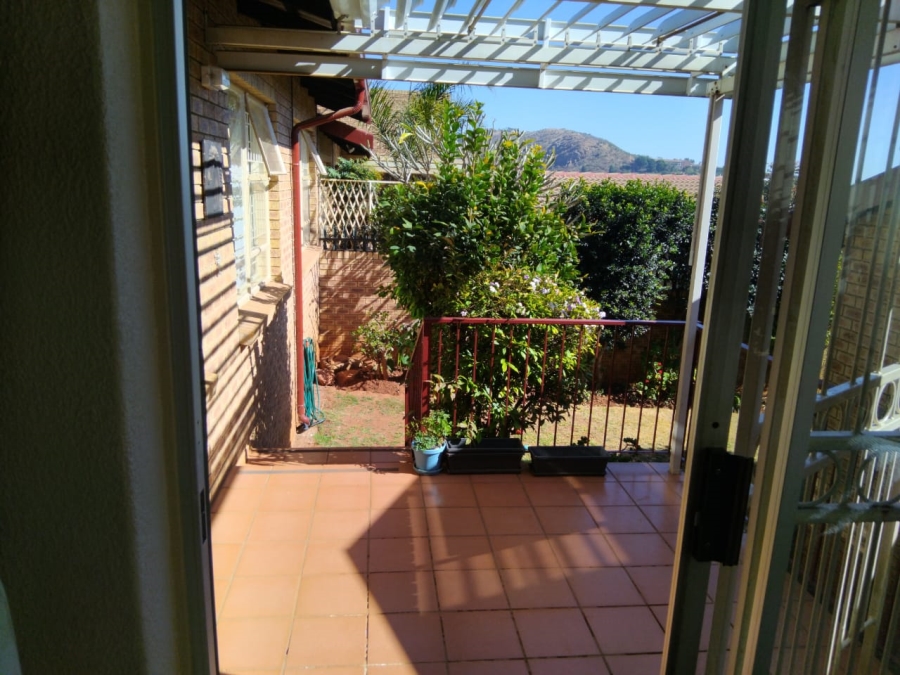 3 Bedroom Property for Sale in Roodekrans Gauteng