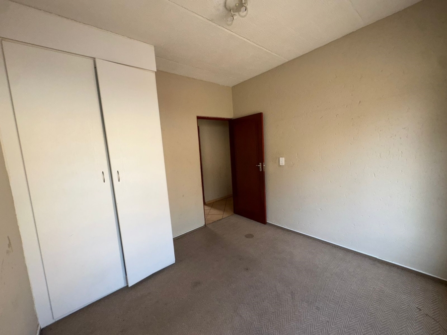 3 Bedroom Property for Sale in Groblerpark Gauteng