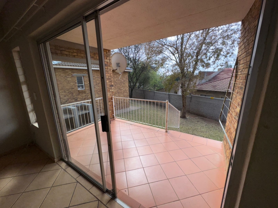 3 Bedroom Property for Sale in Groblerpark Gauteng
