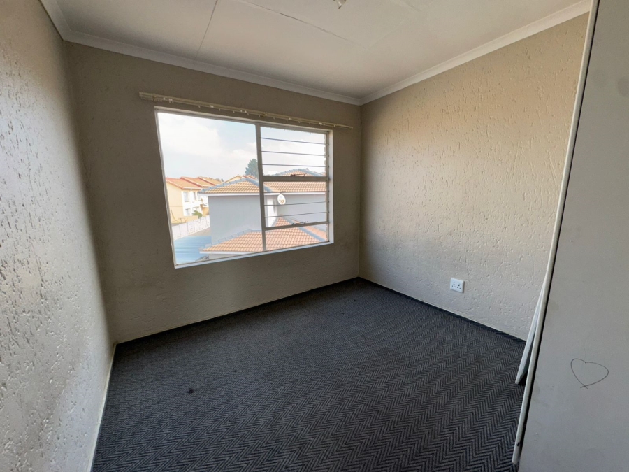 3 Bedroom Property for Sale in Groblerpark Gauteng