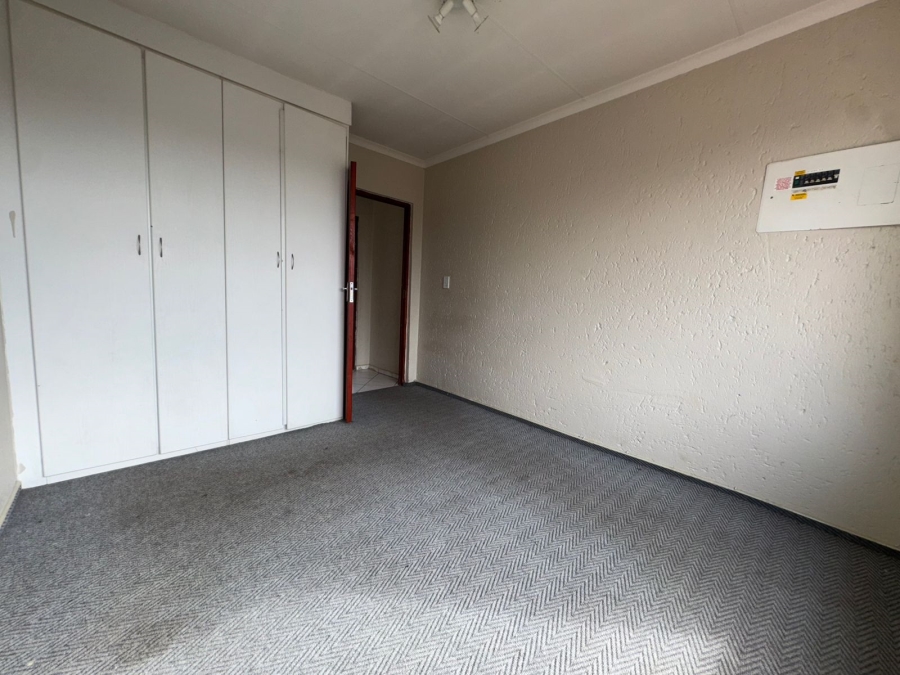 3 Bedroom Property for Sale in Groblerpark Gauteng