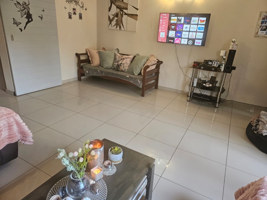 3 Bedroom Property for Sale in Brackenhurst Gauteng