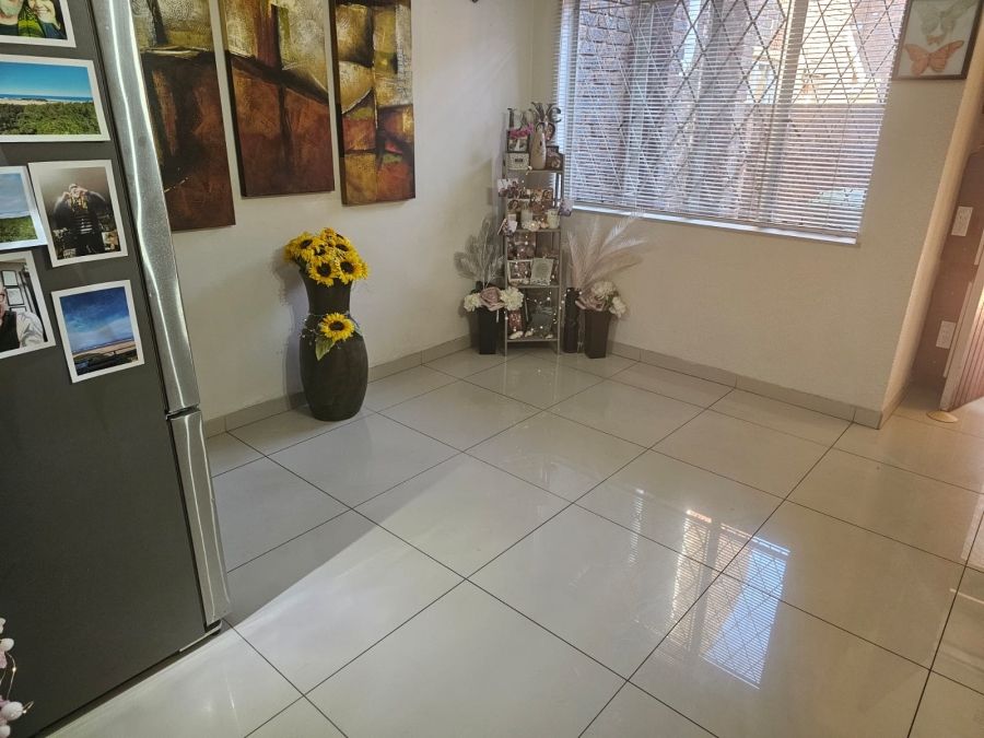 3 Bedroom Property for Sale in Brackenhurst Gauteng