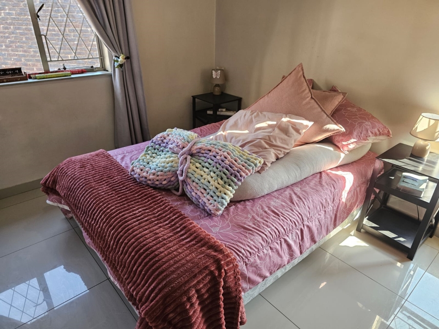 3 Bedroom Property for Sale in Brackenhurst Gauteng