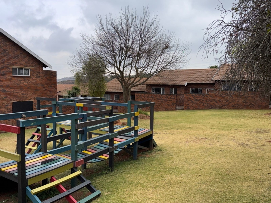 3 Bedroom Property for Sale in Kloofendal Gauteng