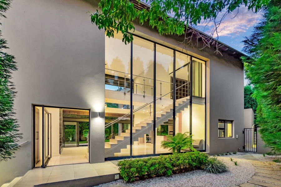 To Let 3 Bedroom Property for Rent in Benmore Gardens Gauteng