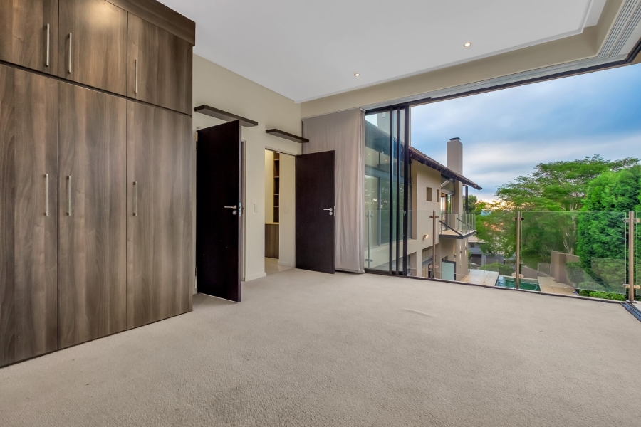 To Let 3 Bedroom Property for Rent in Benmore Gardens Gauteng