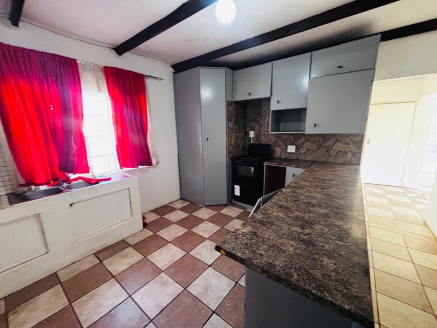 To Let 3 Bedroom Property for Rent in Krugersdorp West Gauteng