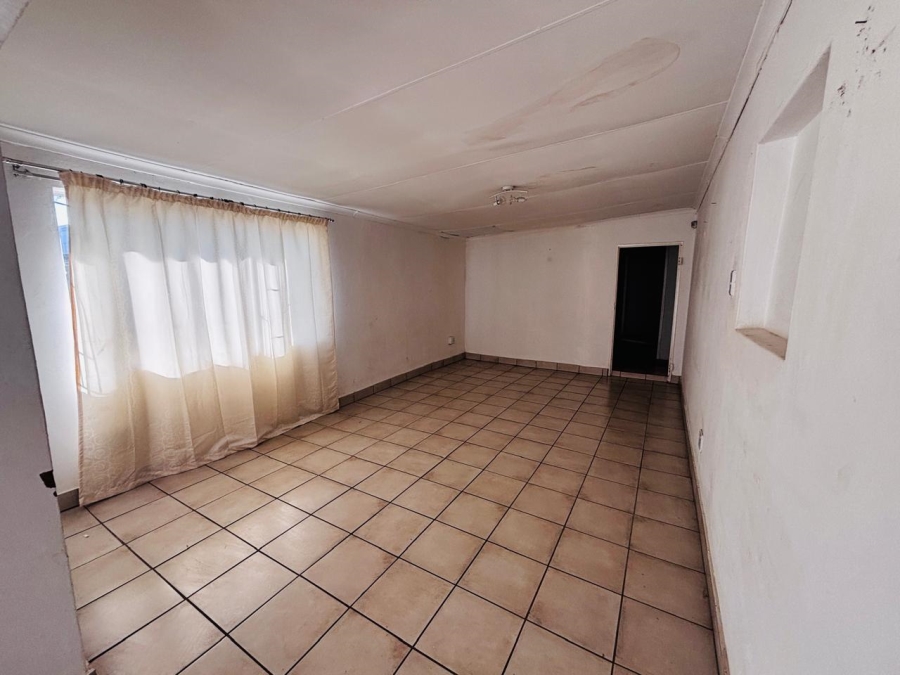 To Let 3 Bedroom Property for Rent in Krugersdorp West Gauteng