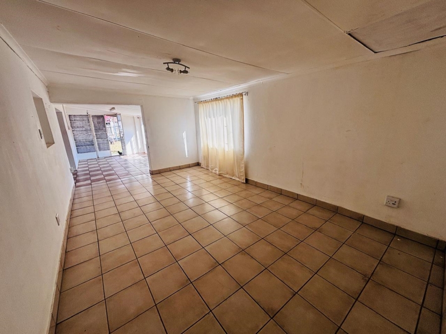 To Let 3 Bedroom Property for Rent in Krugersdorp West Gauteng