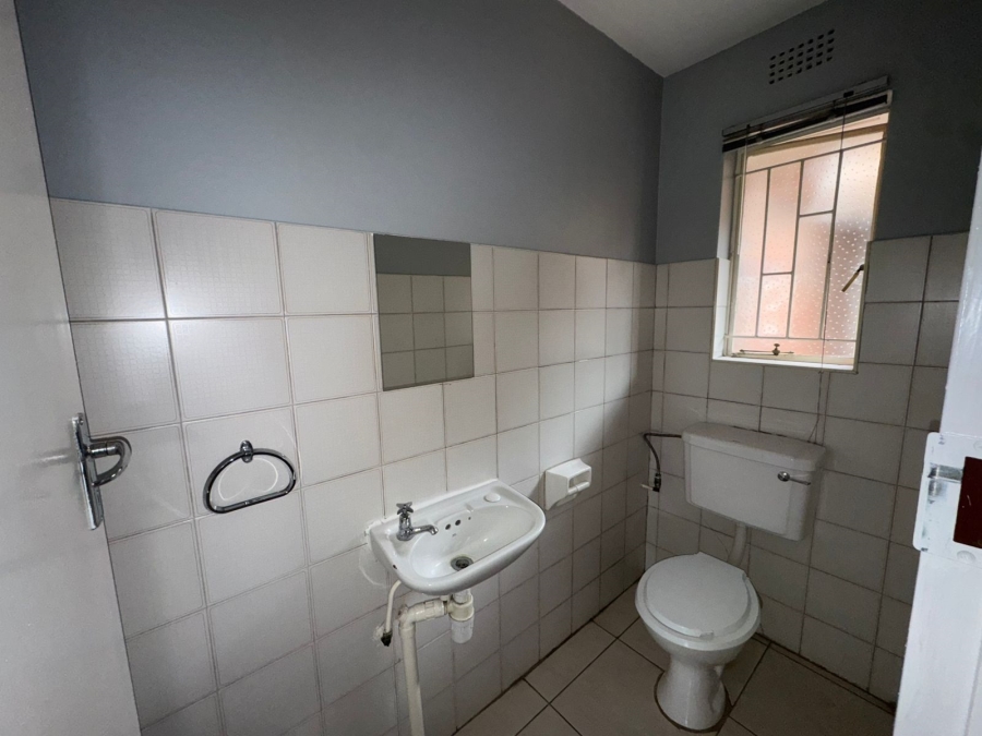 3 Bedroom Property for Sale in Kloofendal Gauteng
