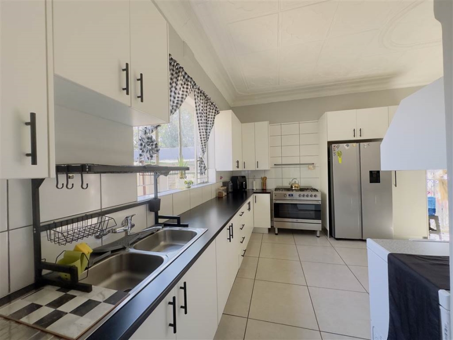 3 Bedroom Property for Sale in Florentia Gauteng