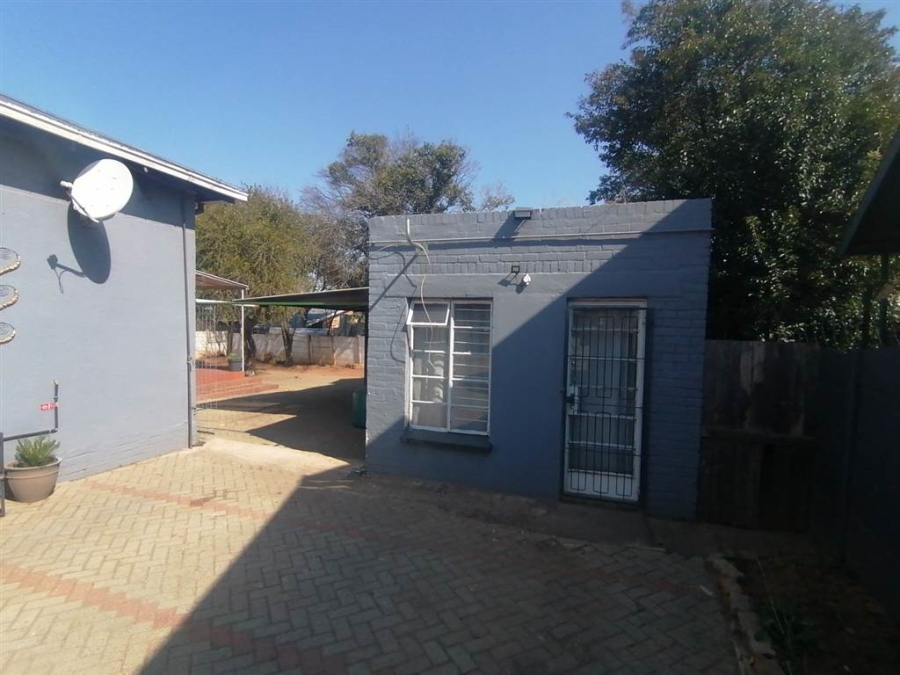 3 Bedroom Property for Sale in Florentia Gauteng