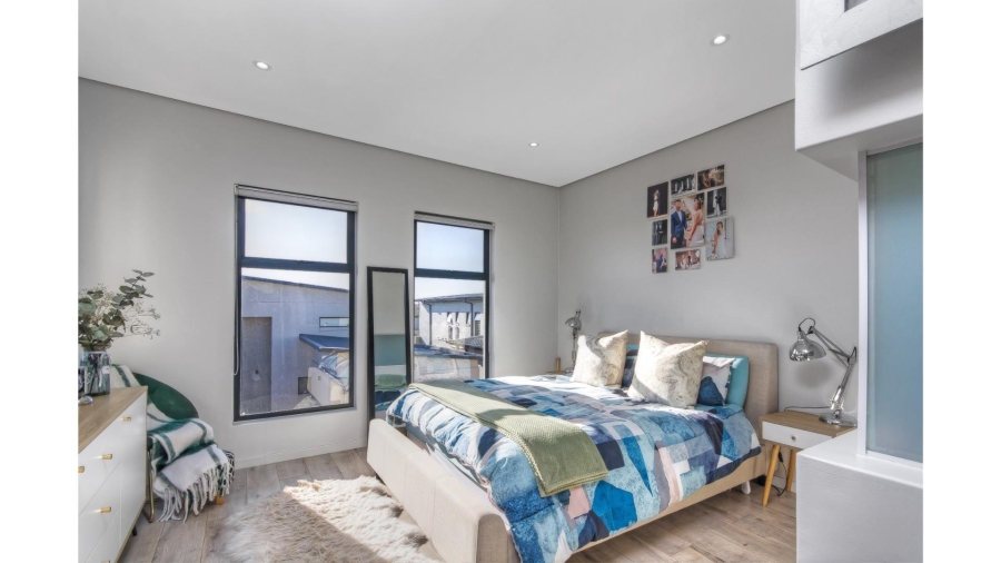 3 Bedroom Property for Sale in Crowthorne AH Gauteng