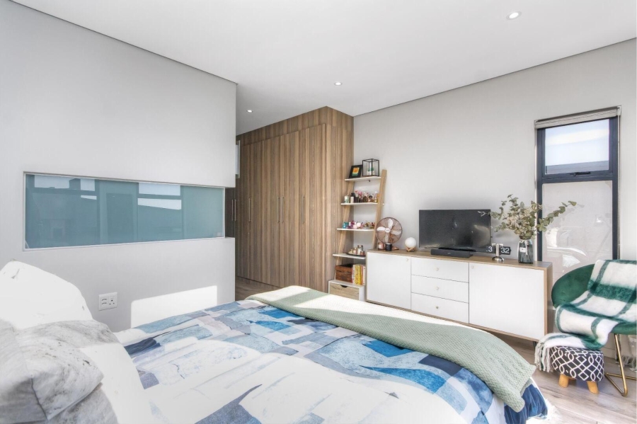 3 Bedroom Property for Sale in Crowthorne AH Gauteng