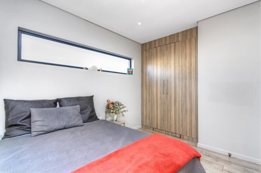 3 Bedroom Property for Sale in Crowthorne AH Gauteng