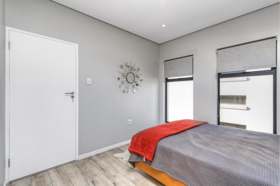 3 Bedroom Property for Sale in Crowthorne AH Gauteng