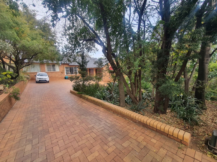 4 Bedroom Property for Sale in Noordheuwel Gauteng