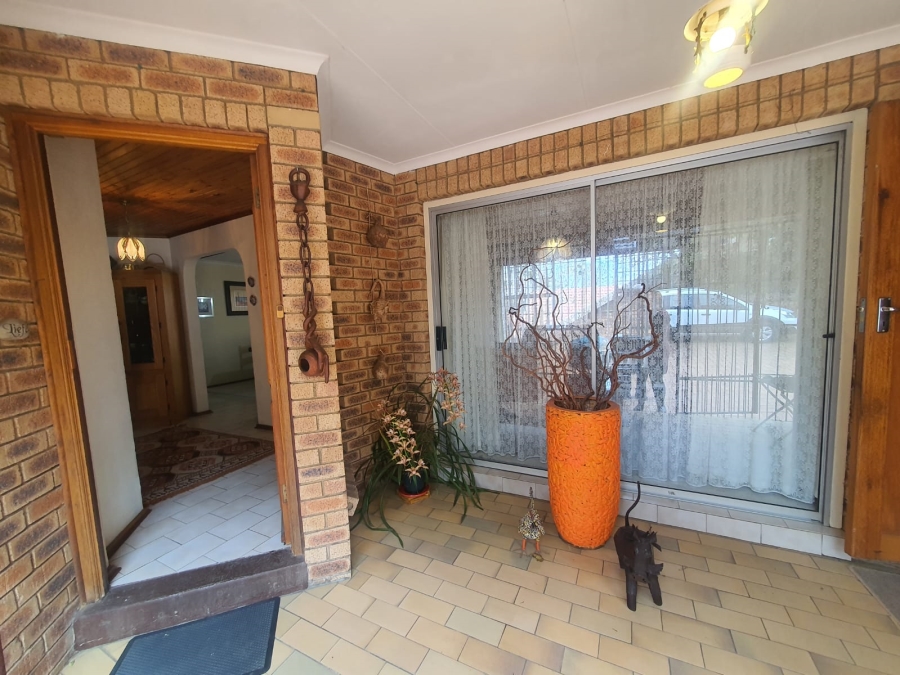 4 Bedroom Property for Sale in Noordheuwel Gauteng