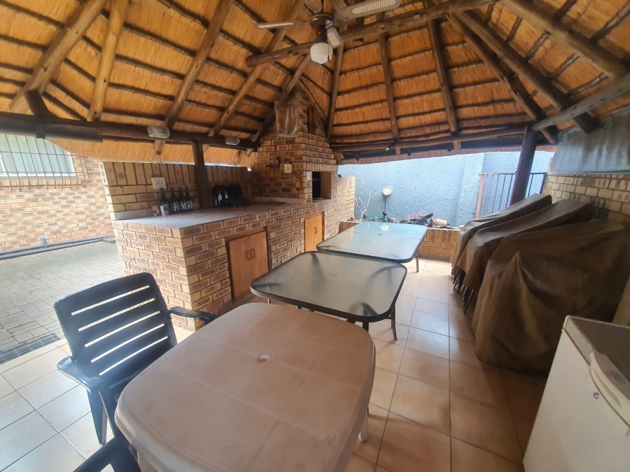 4 Bedroom Property for Sale in Noordheuwel Gauteng