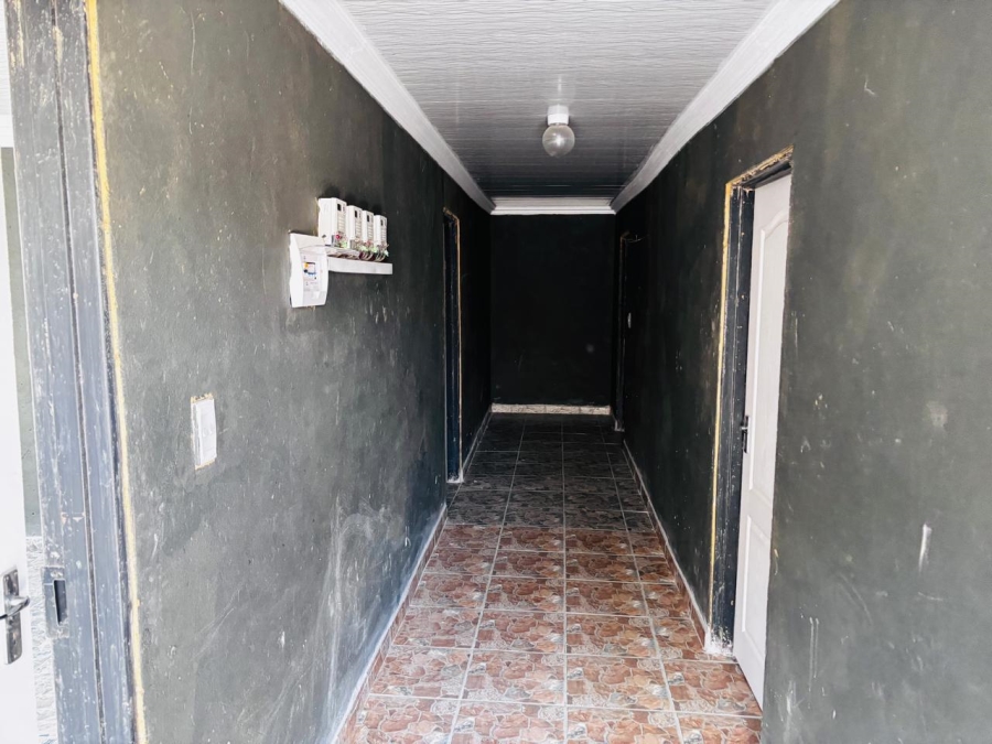 To Let 1 Bedroom Property for Rent in Krugersdorp West Gauteng
