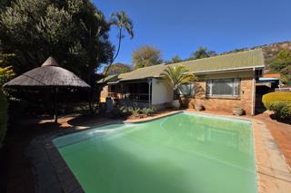 4 Bedroom Property for Sale in Magalieskruin Gauteng
