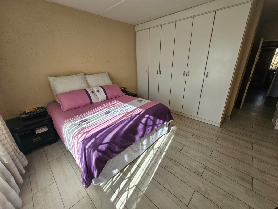 2 Bedroom Property for Sale in Meyersdal Gauteng