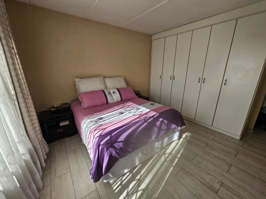 2 Bedroom Property for Sale in Meyersdal Gauteng