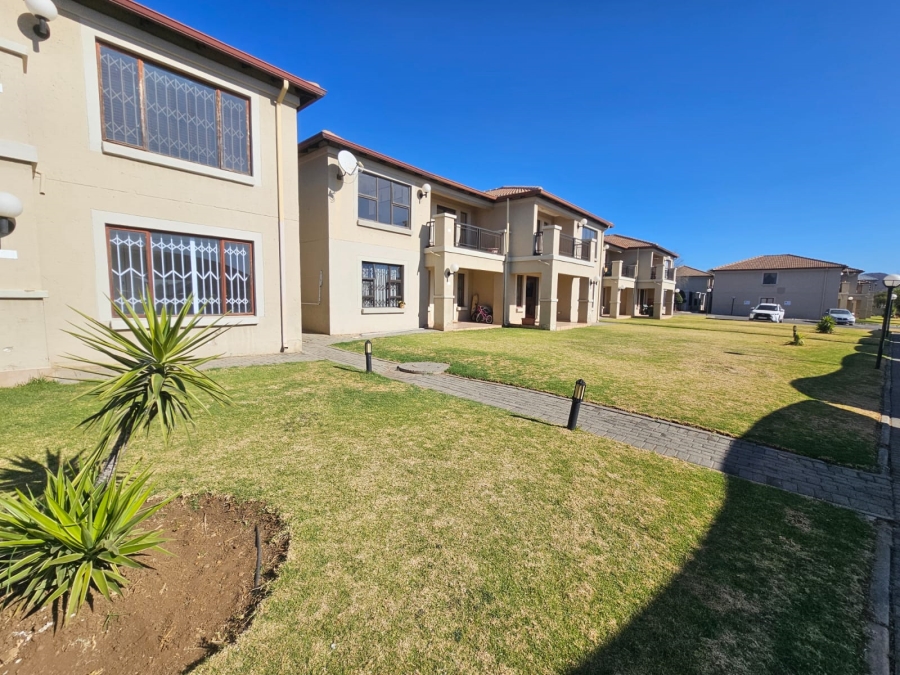 2 Bedroom Property for Sale in Meyersdal Gauteng