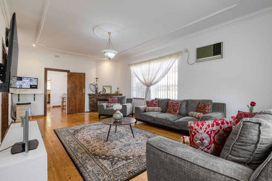 3 Bedroom Property for Sale in Linden Gauteng