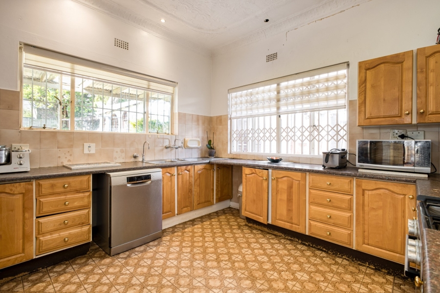 3 Bedroom Property for Sale in Linden Gauteng