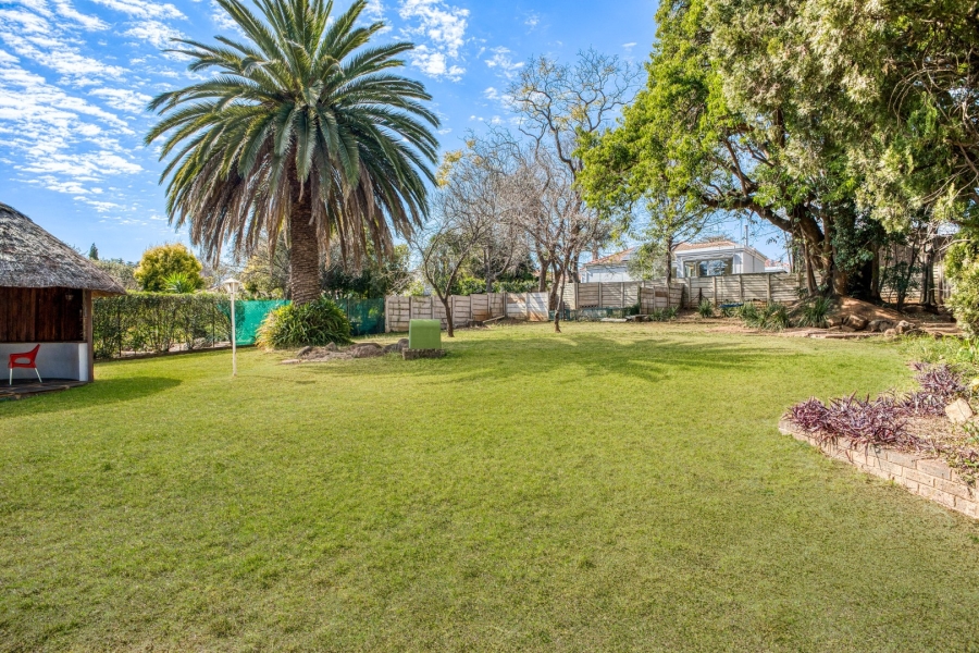 3 Bedroom Property for Sale in Linden Gauteng