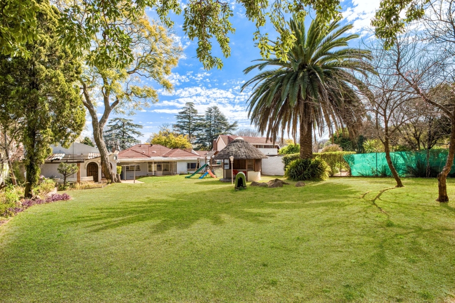 3 Bedroom Property for Sale in Linden Gauteng