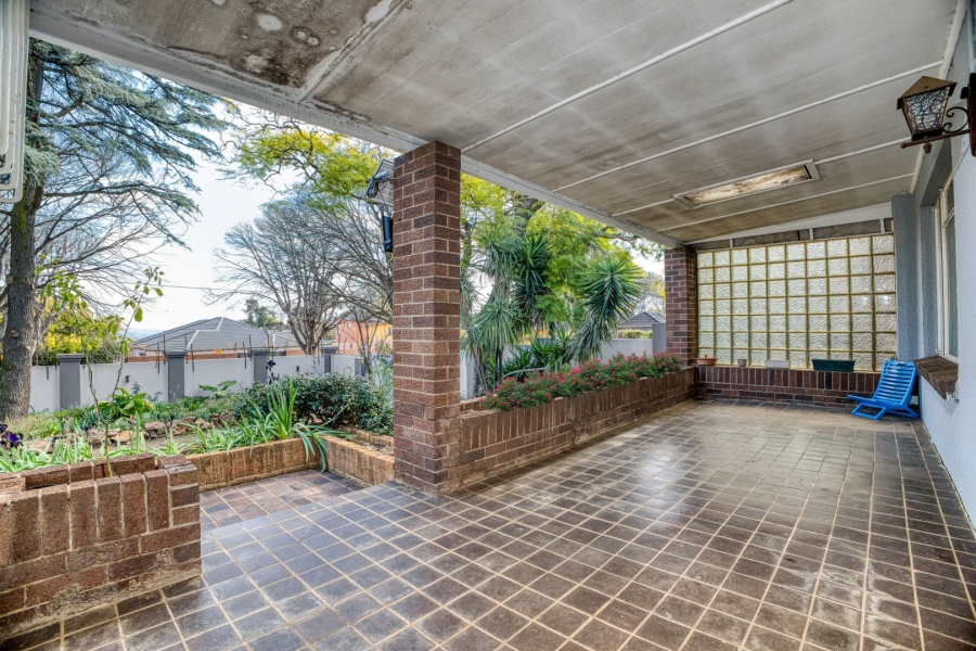 3 Bedroom Property for Sale in Linden Gauteng
