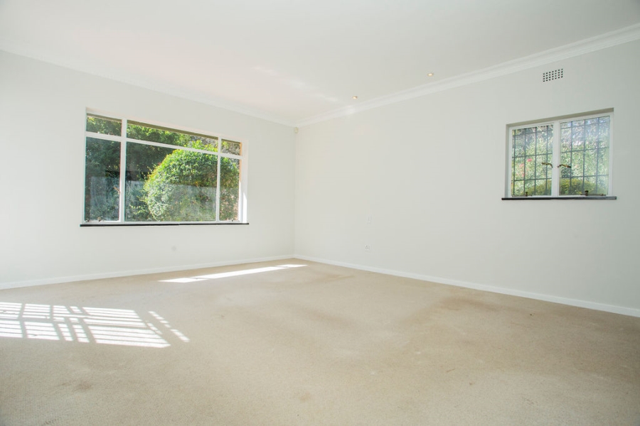 To Let 3 Bedroom Property for Rent in Bryanston Gauteng