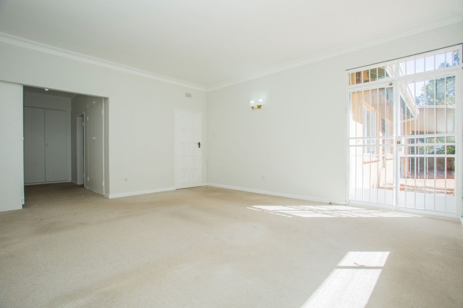 To Let 3 Bedroom Property for Rent in Bryanston Gauteng