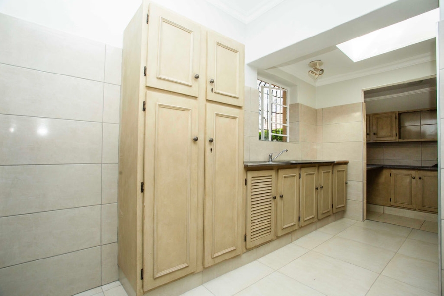 To Let 3 Bedroom Property for Rent in Bryanston Gauteng