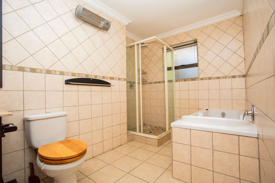 To Let 3 Bedroom Property for Rent in Bryanston Gauteng