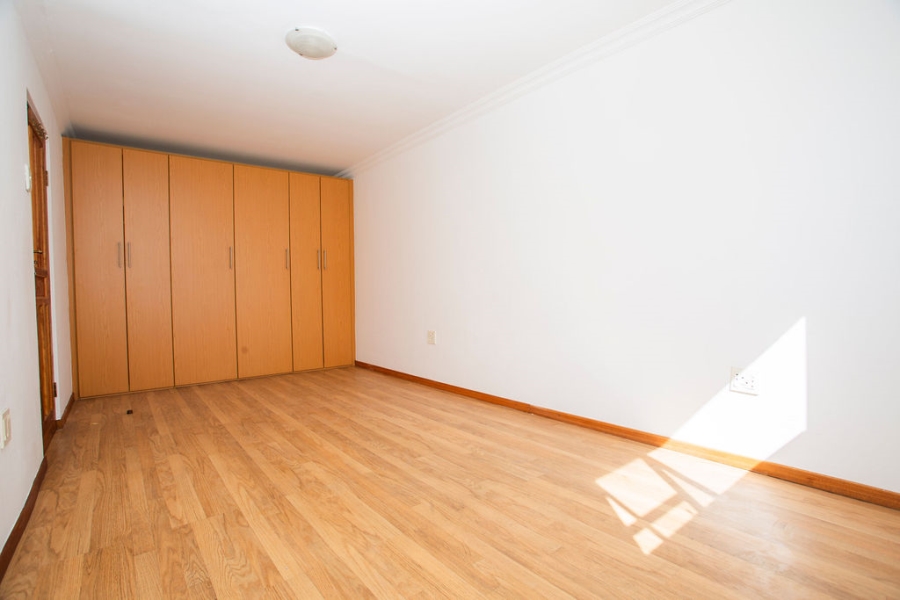 To Let 3 Bedroom Property for Rent in Bryanston Gauteng