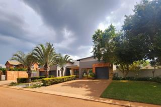 4 Bedroom Property for Sale in Montana Tuine Gauteng