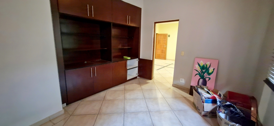 3 Bedroom Property for Sale in Sinoville Gauteng