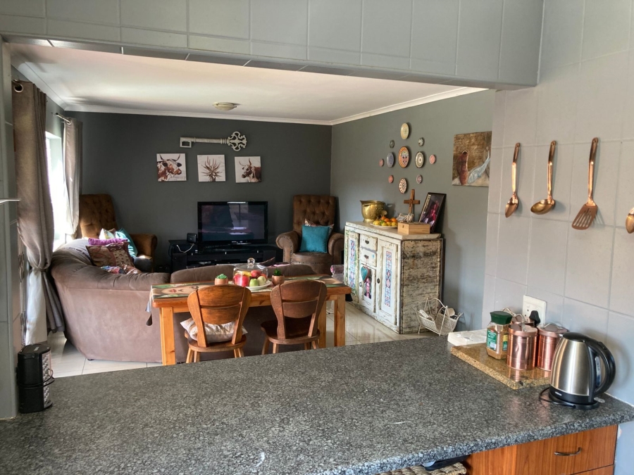 4 Bedroom Property for Sale in Ruimsig A H Gauteng