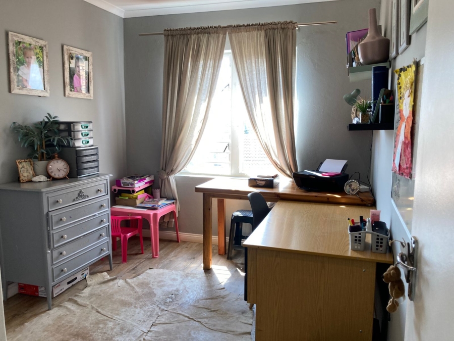 4 Bedroom Property for Sale in Ruimsig A H Gauteng