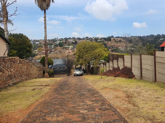 4 Bedroom Property for Sale in Kenmare Gauteng