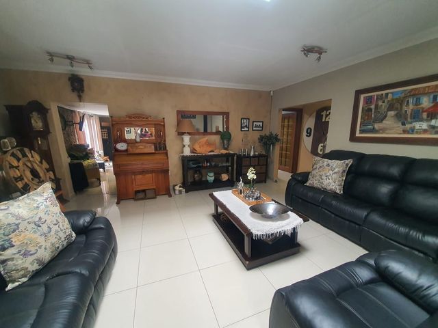 4 Bedroom Property for Sale in Kenmare Gauteng